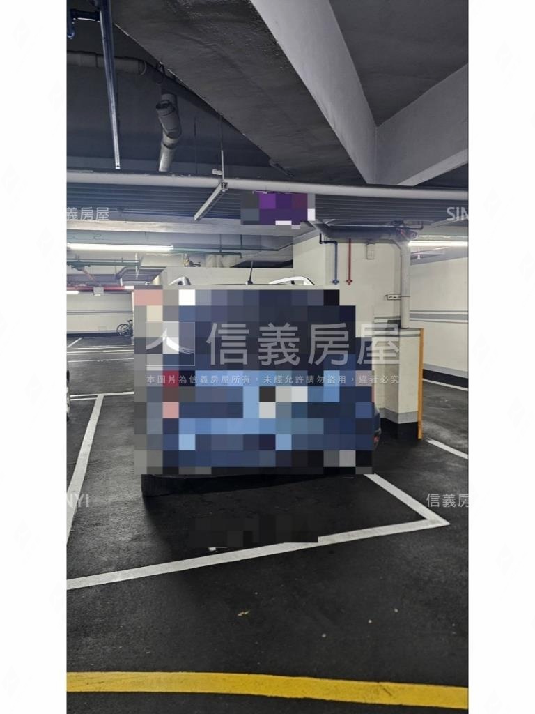 璀璨之都高樓層三房加車位房屋室內格局與周邊環境