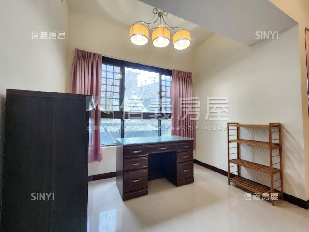 景安捷運晶華小宅房屋室內格局與周邊環境