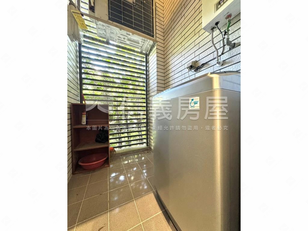 小時代漂亮小資房雙平車房屋室內格局與周邊環境