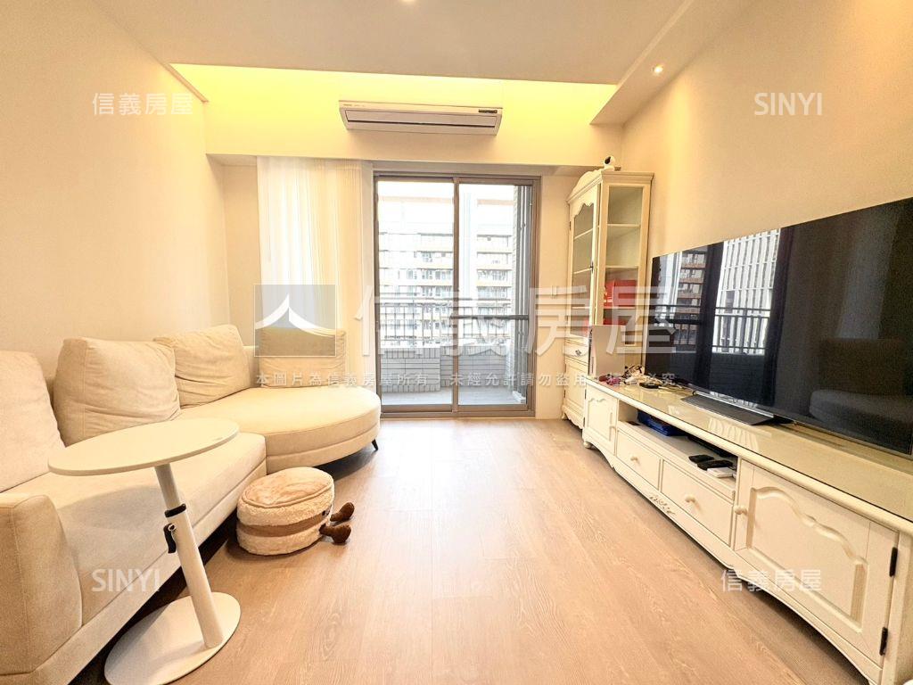 裝潢。美景。普羅旺斯房屋室內格局與周邊環境