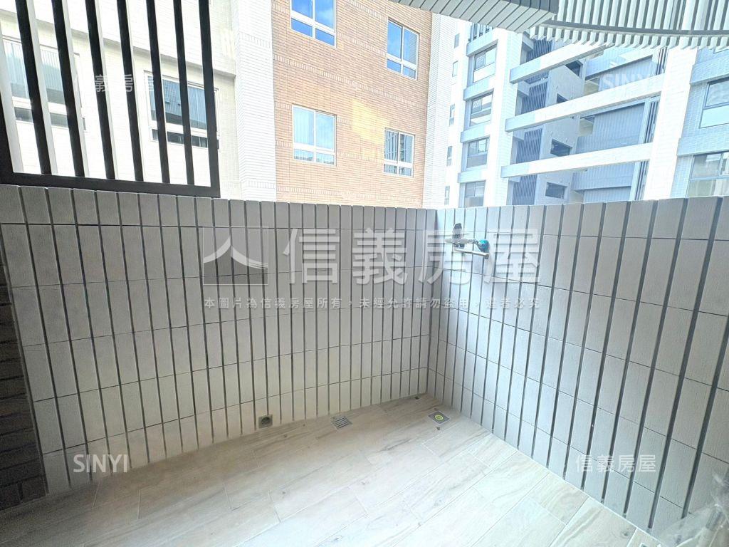 裝潢。美景。普羅旺斯房屋室內格局與周邊環境