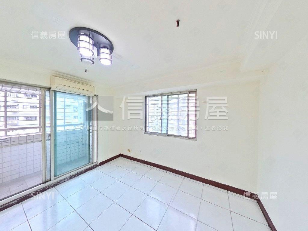 龍騰四海高樓三房房屋室內格局與周邊環境