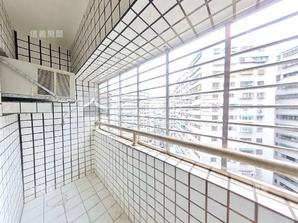 龍騰四海高樓三房房屋室內格局與周邊環境