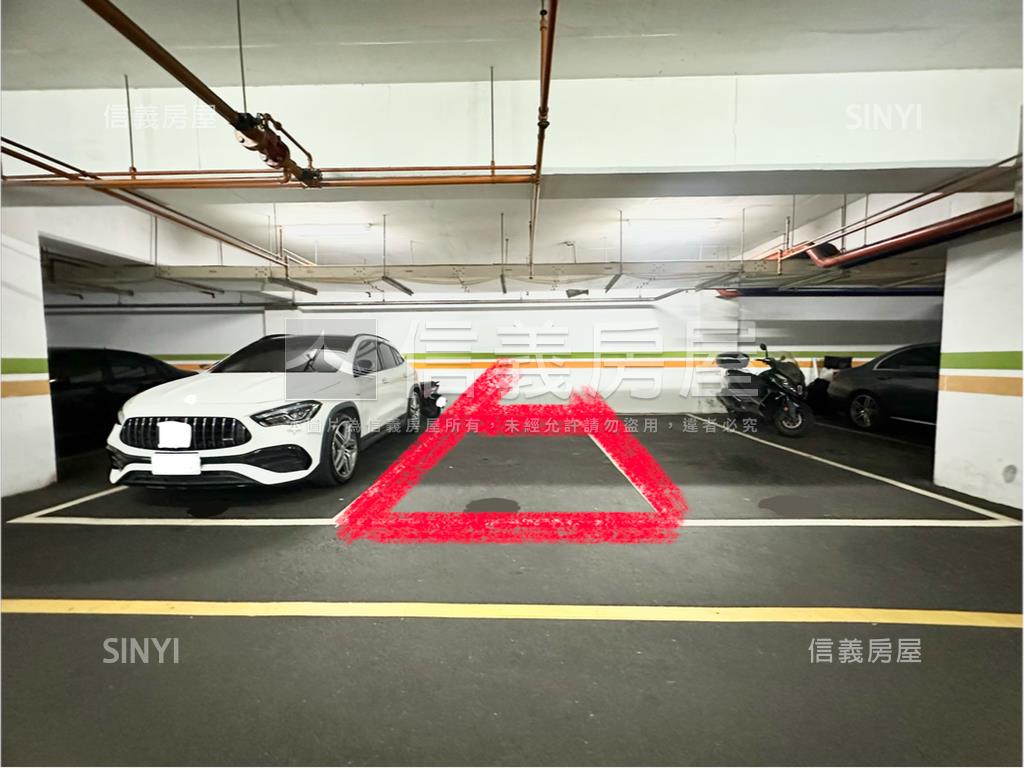 歐夏蕾陽台進出四房平車房屋室內格局與周邊環境