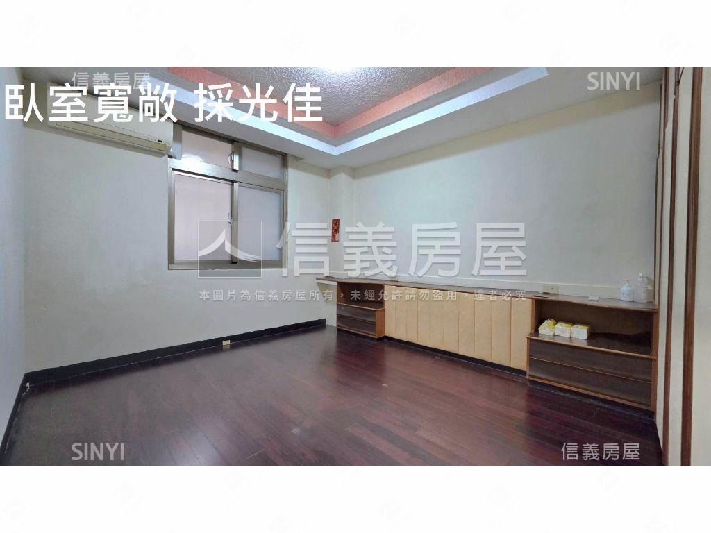 近中山國中捷運站黃金三樓房屋室內格局與周邊環境