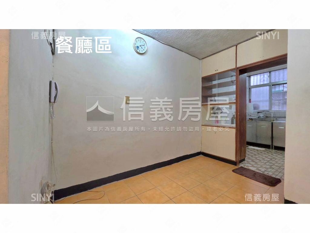 近中山國中捷運站黃金三樓房屋室內格局與周邊環境