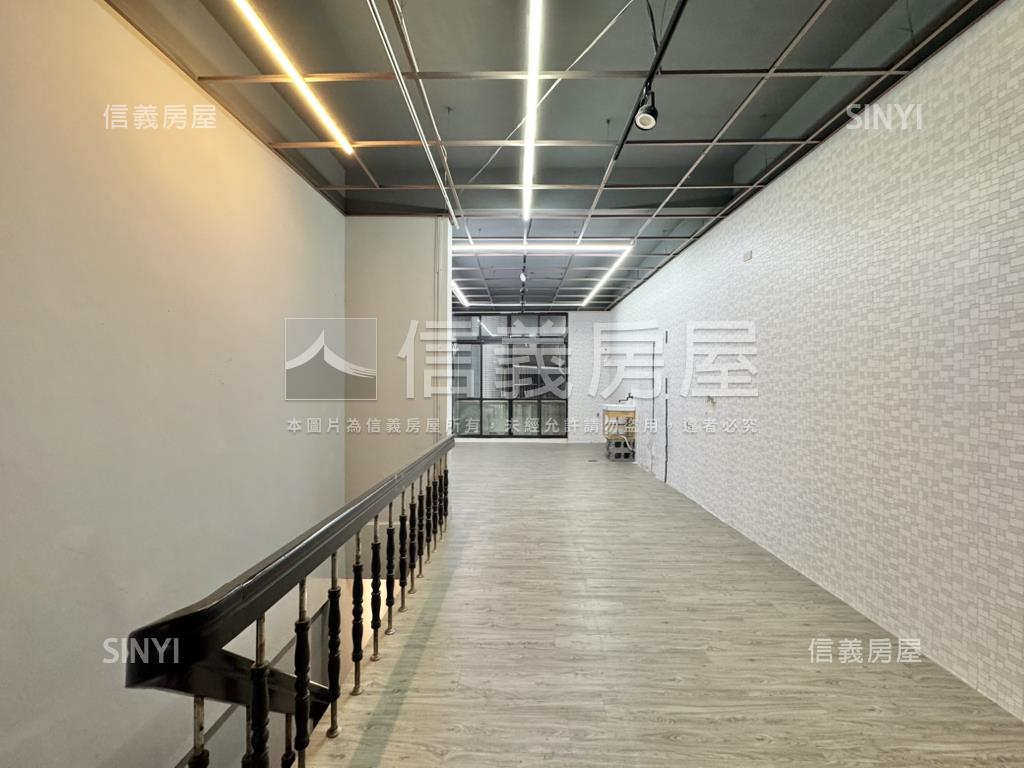 正進化路正四樓透店房屋室內格局與周邊環境