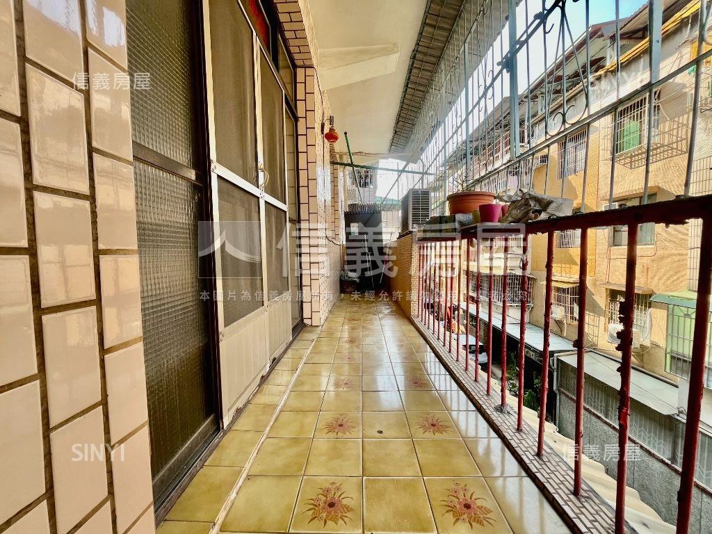 建國一路巷內３樓４房美寓房屋室內格局與周邊環境
