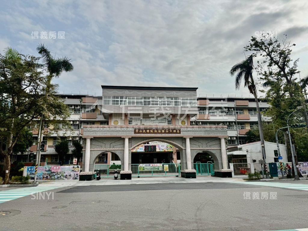 建國一路巷內３樓４房美寓房屋室內格局與周邊環境