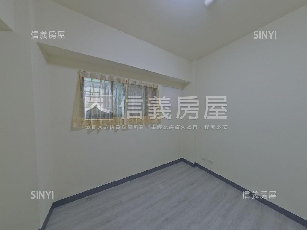 聖及第典雅三房房屋室內格局與周邊環境
