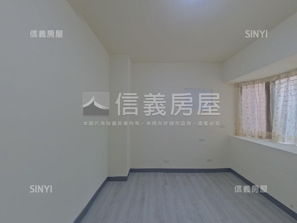 聖及第典雅三房房屋室內格局與周邊環境