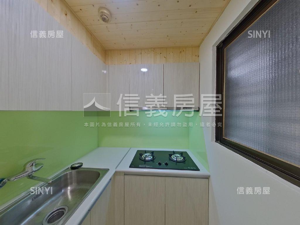 聖及第典雅三房房屋室內格局與周邊環境