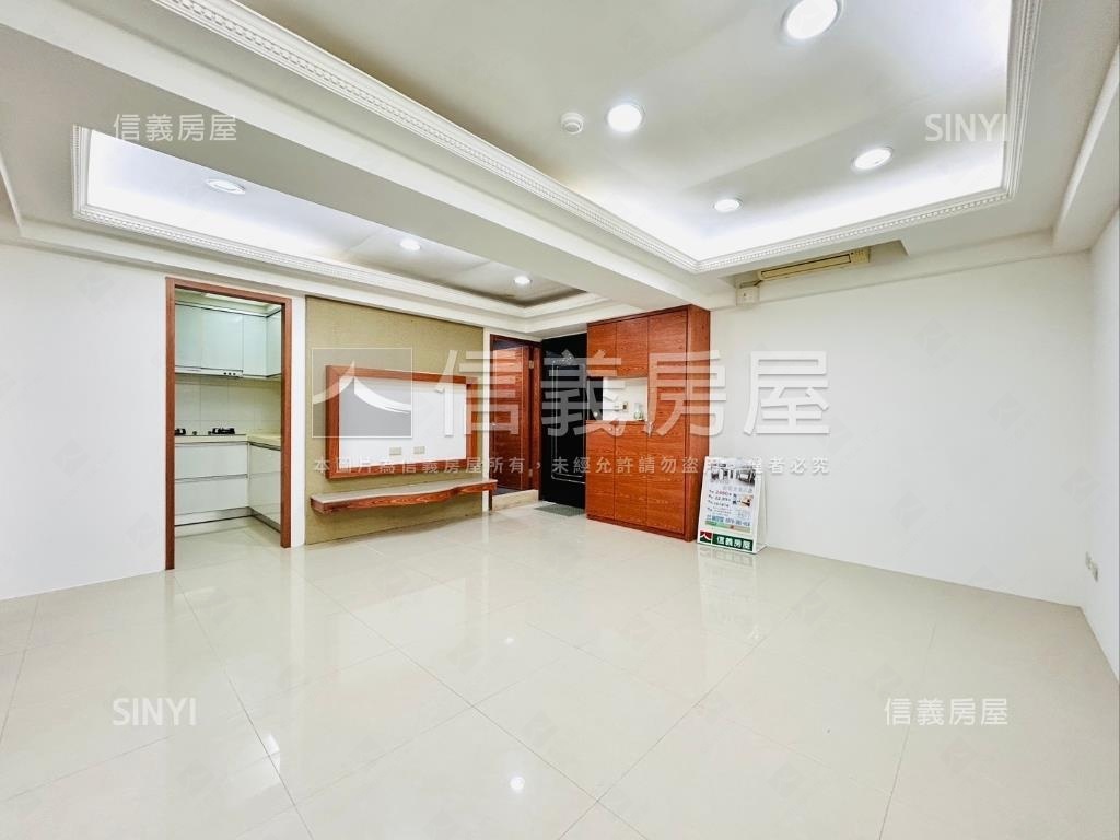 世青建業捷運方正二房房屋室內格局與周邊環境