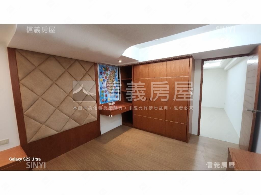 世青建業捷運方正二房房屋室內格局與周邊環境