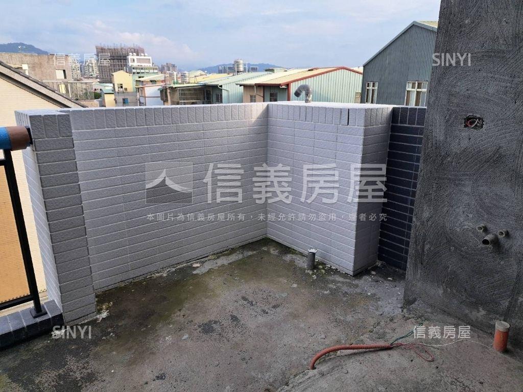 水玥新光臨路電梯美墅房屋室內格局與周邊環境