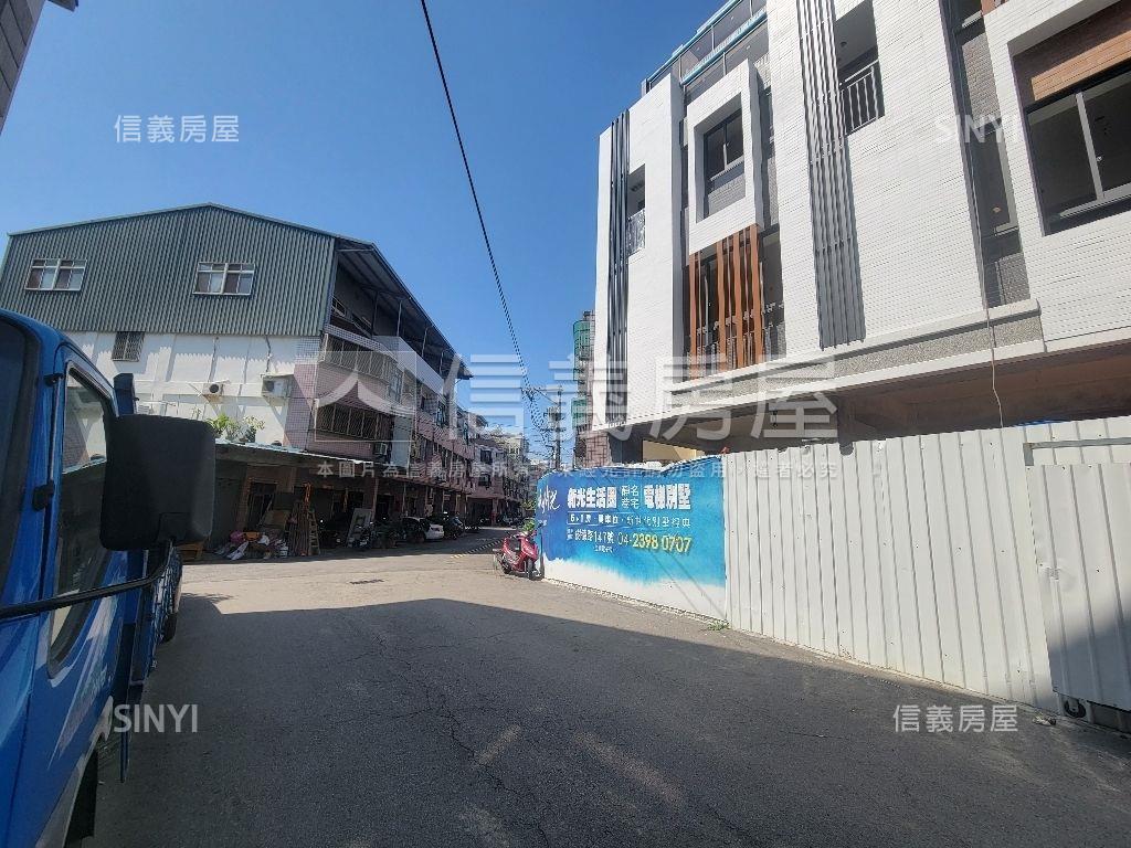 水玥新光臨路電梯美墅房屋室內格局與周邊環境