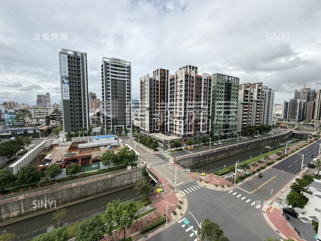 亞昕一見邊間溪景三房車位房屋室內格局與周邊環境