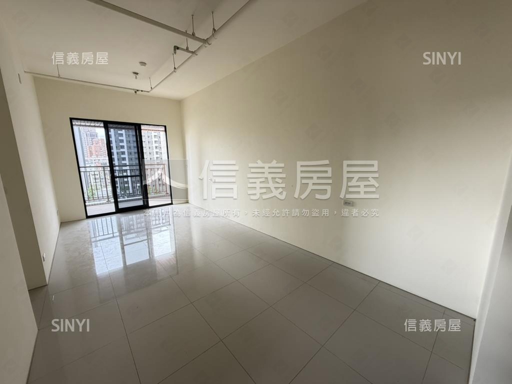 亞昕一見邊間溪景三房車位房屋室內格局與周邊環境