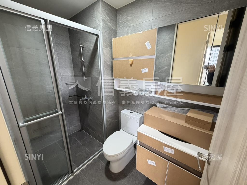 亞昕一見邊間溪景三房車位房屋室內格局與周邊環境