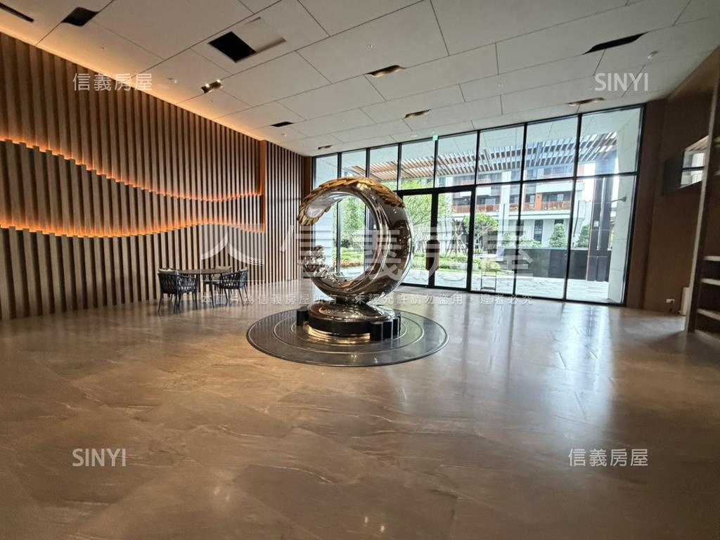 亞昕一見邊間溪景三房車位房屋室內格局與周邊環境