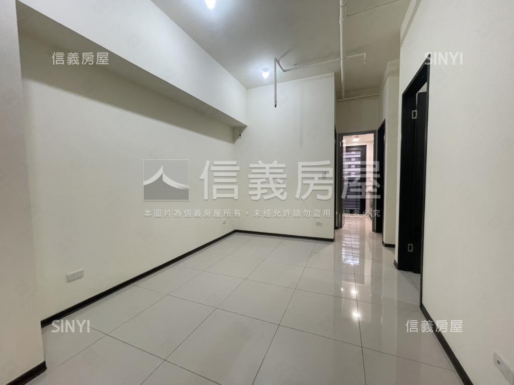 漢皇高樓正面泳池景觀三房房屋室內格局與周邊環境