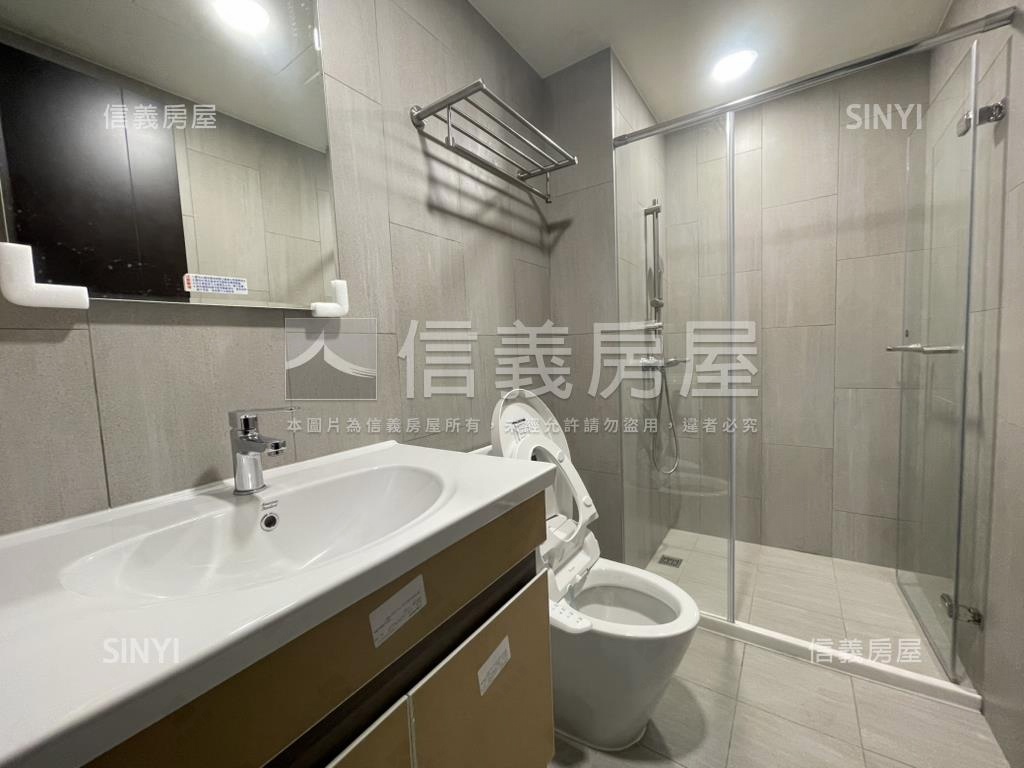 漢皇高樓正面泳池景觀三房房屋室內格局與周邊環境