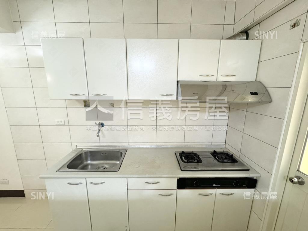 南屯楓和路低總價公寓房屋室內格局與周邊環境
