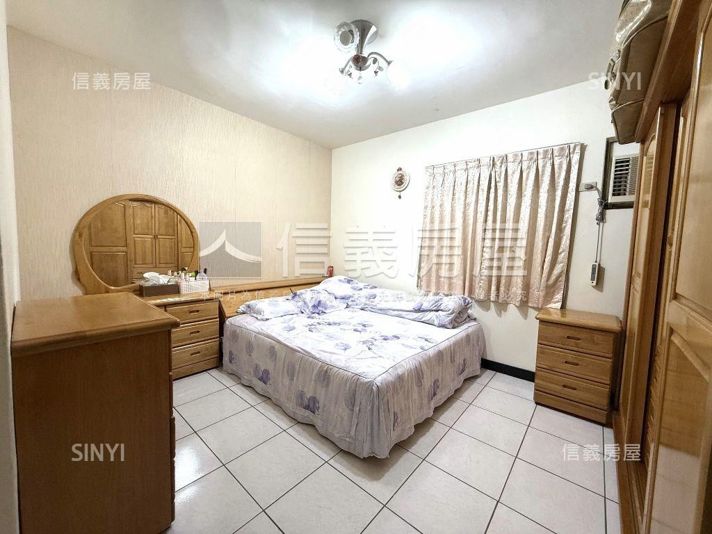 酷青島花園麗晶３房車位房屋室內格局與周邊環境