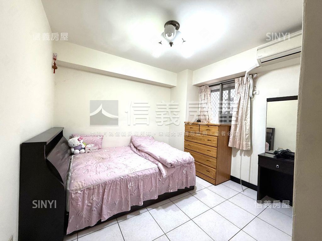 酷青島花園麗晶３房車位房屋室內格局與周邊環境