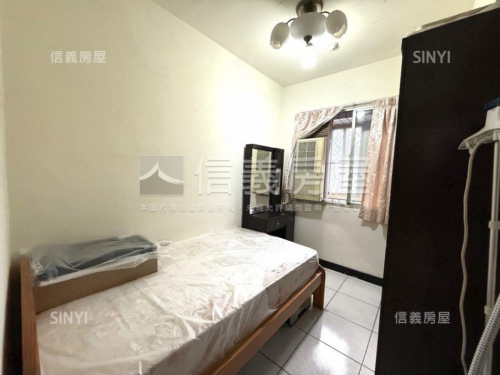 酷青島花園麗晶３房車位房屋室內格局與周邊環境