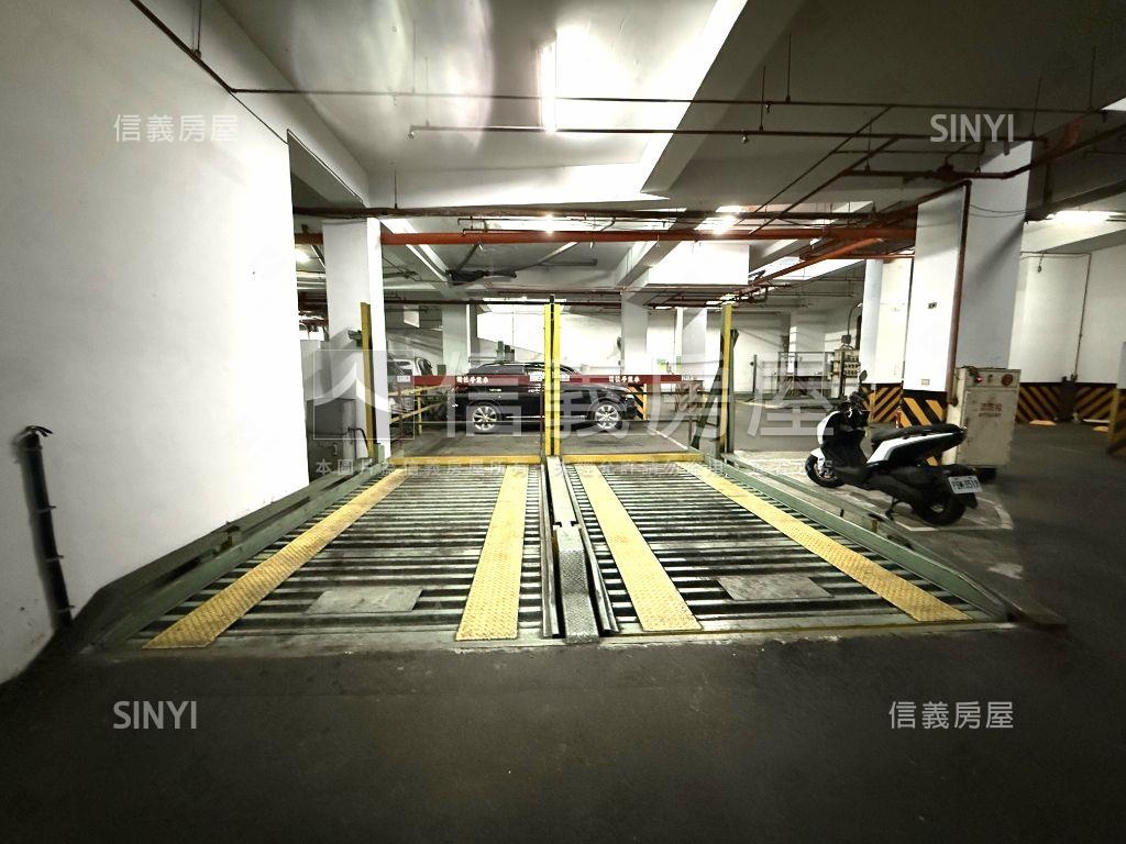 酷青島花園麗晶３房車位房屋室內格局與周邊環境