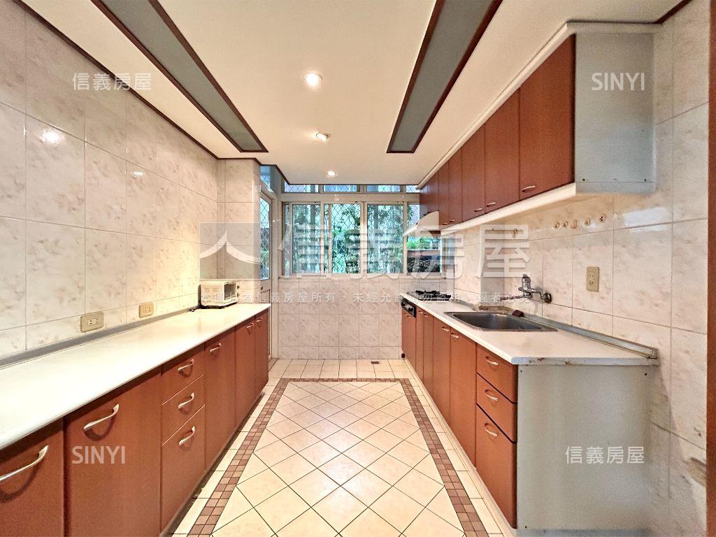 【專任】敦化福邸陽光豪邸房屋室內格局與周邊環境