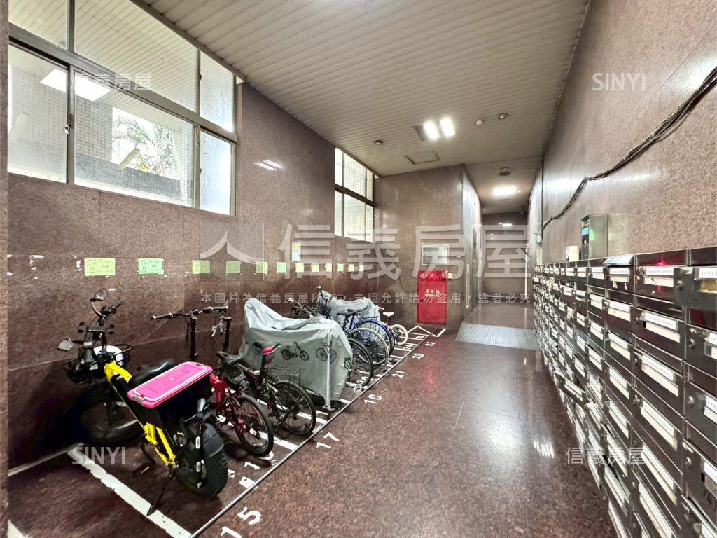 北屯視野大套房附平車房屋室內格局與周邊環境