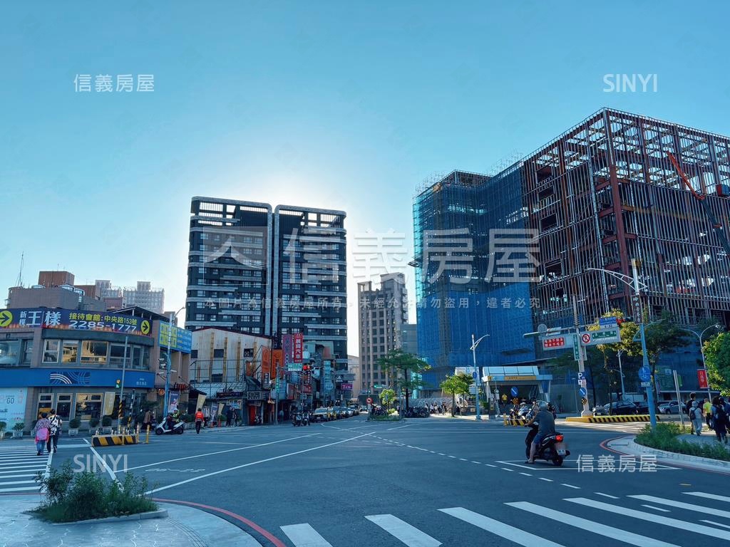 雙捷運站的邊間溫馨美寓房屋室內格局與周邊環境