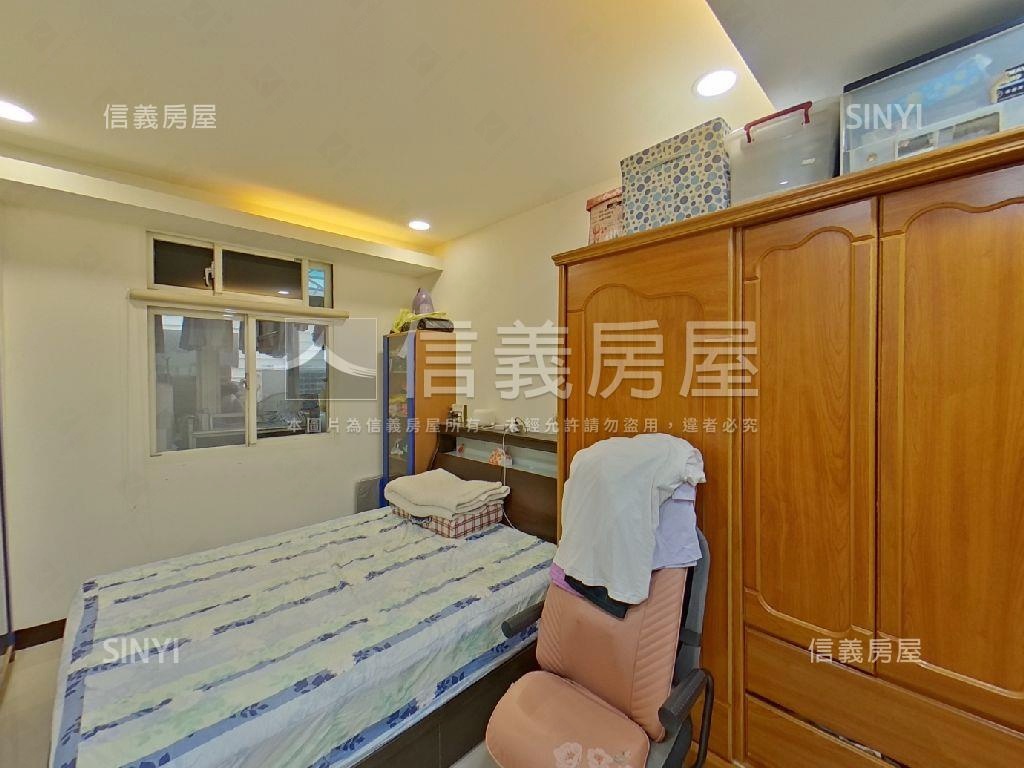 雙捷運站的邊間溫馨美寓房屋室內格局與周邊環境