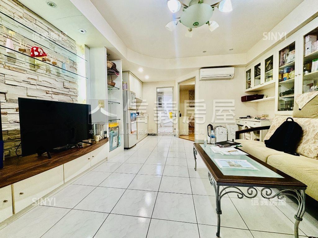 遠企安和朝南美屋房屋室內格局與周邊環境