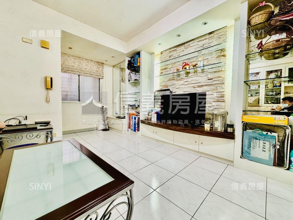 遠企安和朝南美屋房屋室內格局與周邊環境