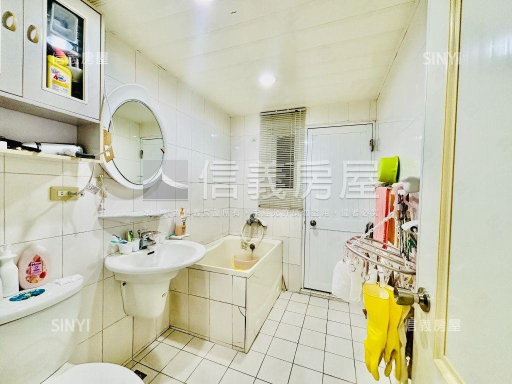 遠企安和朝南美屋房屋室內格局與周邊環境