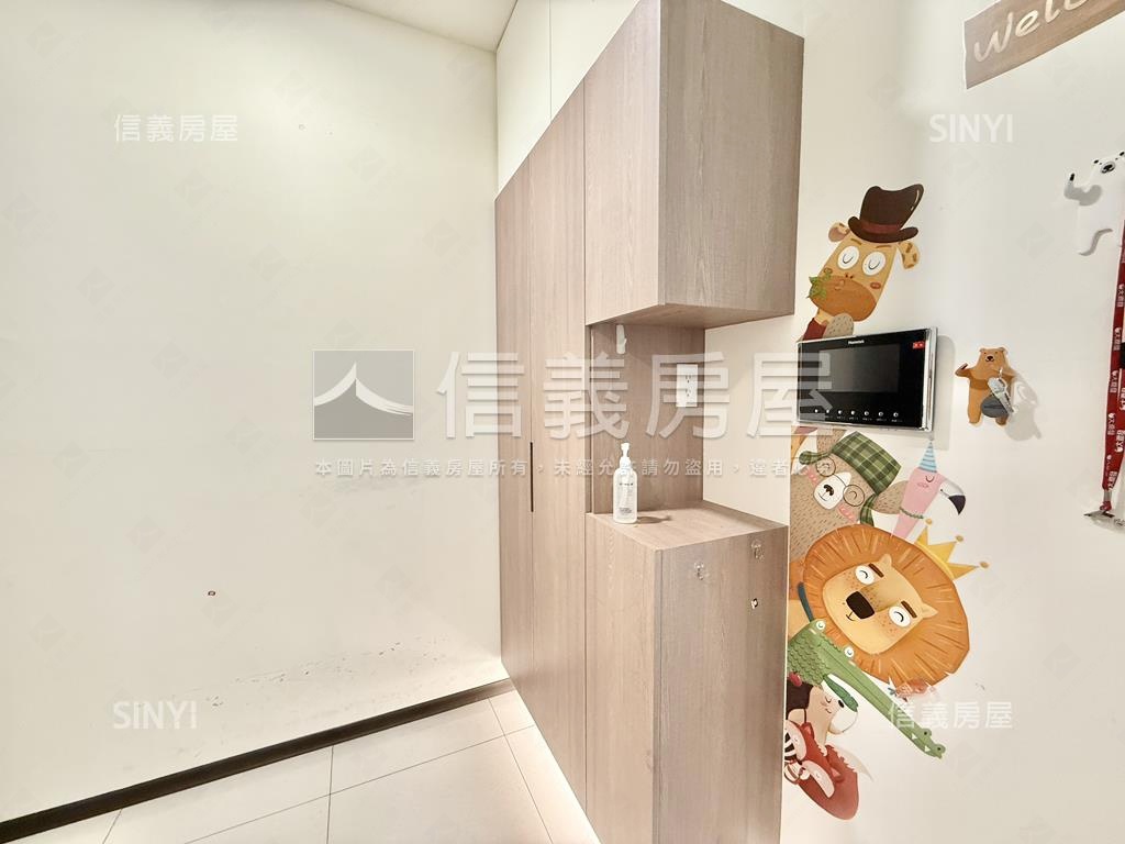 ️視野寬敞三房宅房屋室內格局與周邊環境