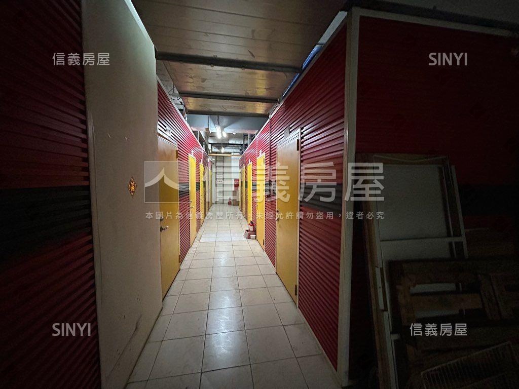 安平典藏百坪地窖房屋室內格局與周邊環境