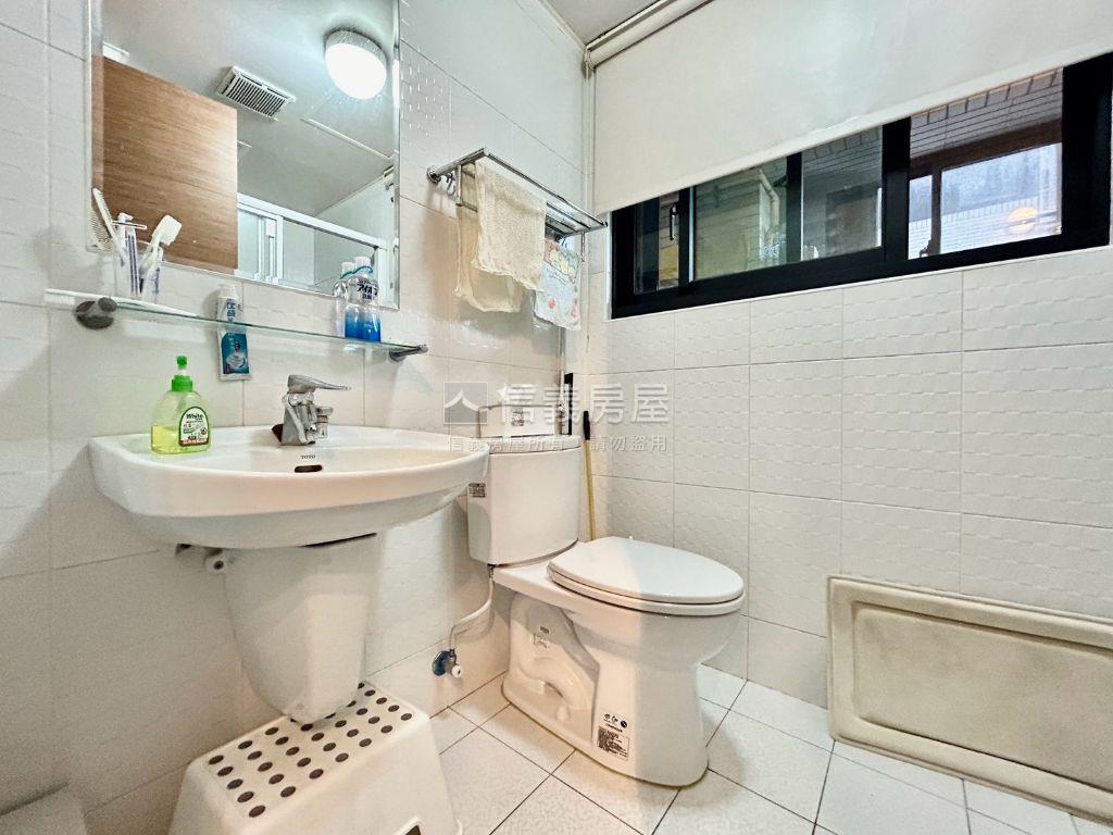 環球市採光四房美屋房屋室內格局與周邊環境