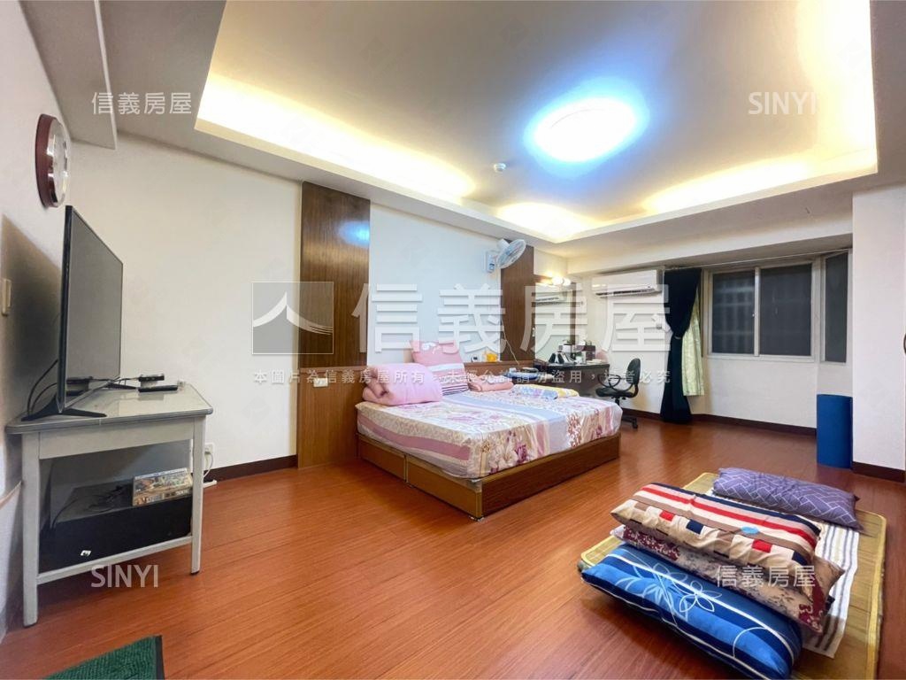 捷運沿線龍觀天下四房車位房屋室內格局與周邊環境