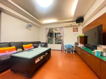 捷運沿線龍觀天下四房車位