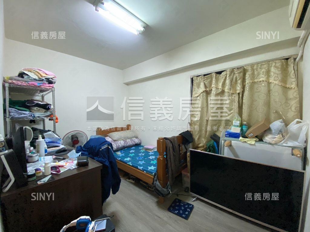 專任◆興大旁首購美三房房屋室內格局與周邊環境