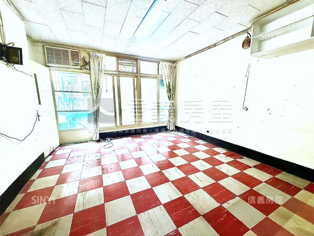 萬大美寓近捷運二樓房屋室內格局與周邊環境