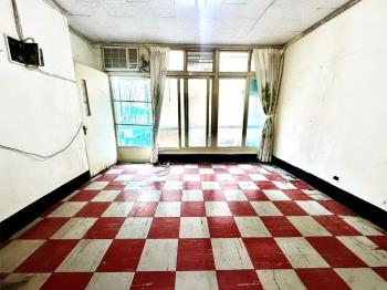 萬大美寓近捷運二樓