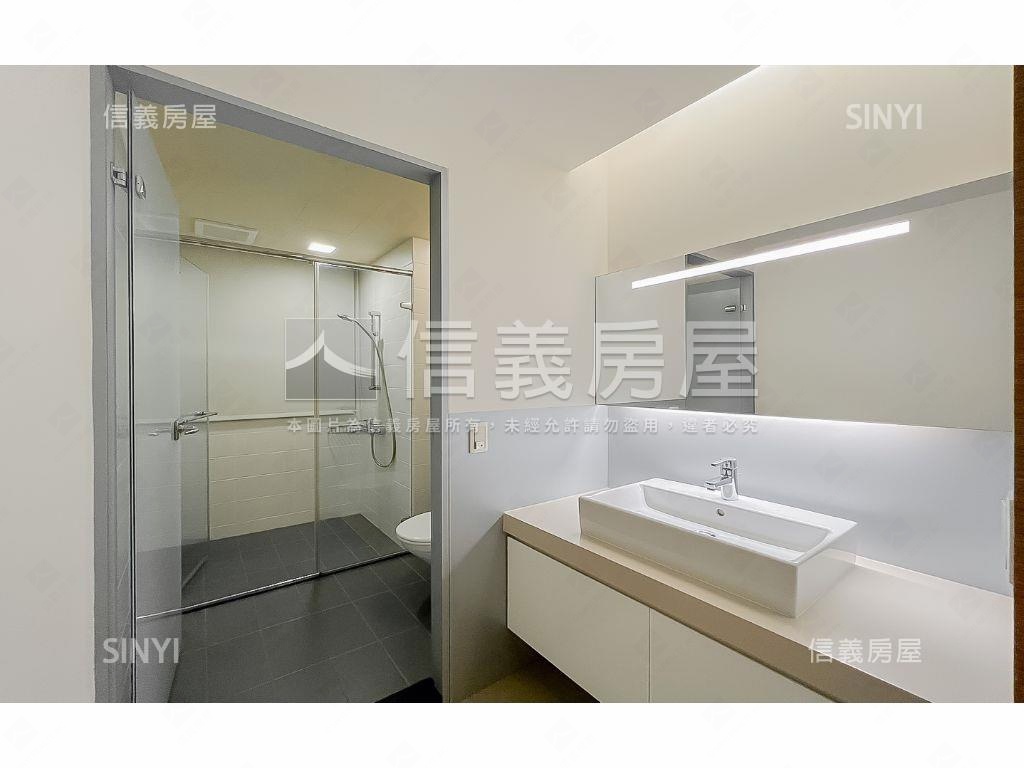 由鉅三希前棟視野豪邸房屋室內格局與周邊環境