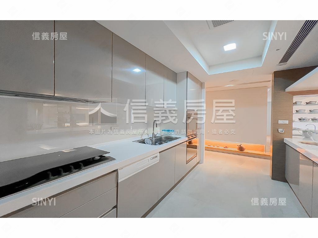 由鉅三希前棟視野豪邸房屋室內格局與周邊環境
