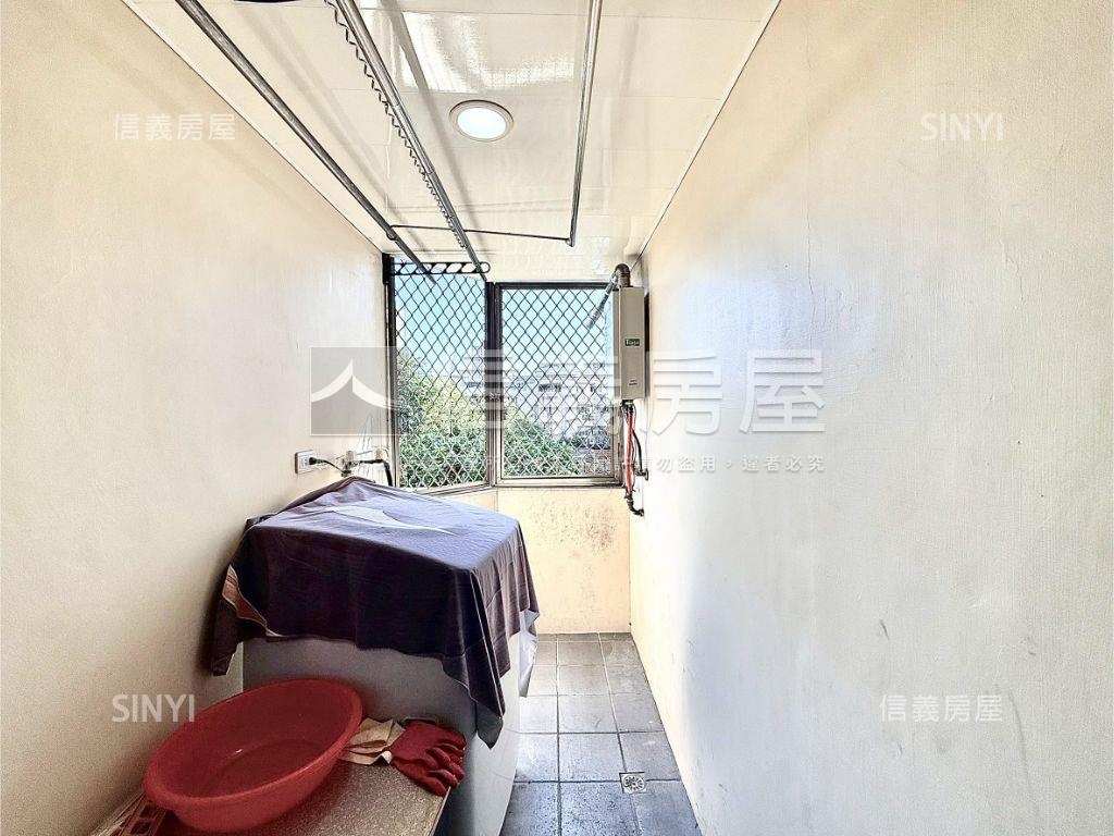 松竹站雙鐵共構採光三房房屋室內格局與周邊環境