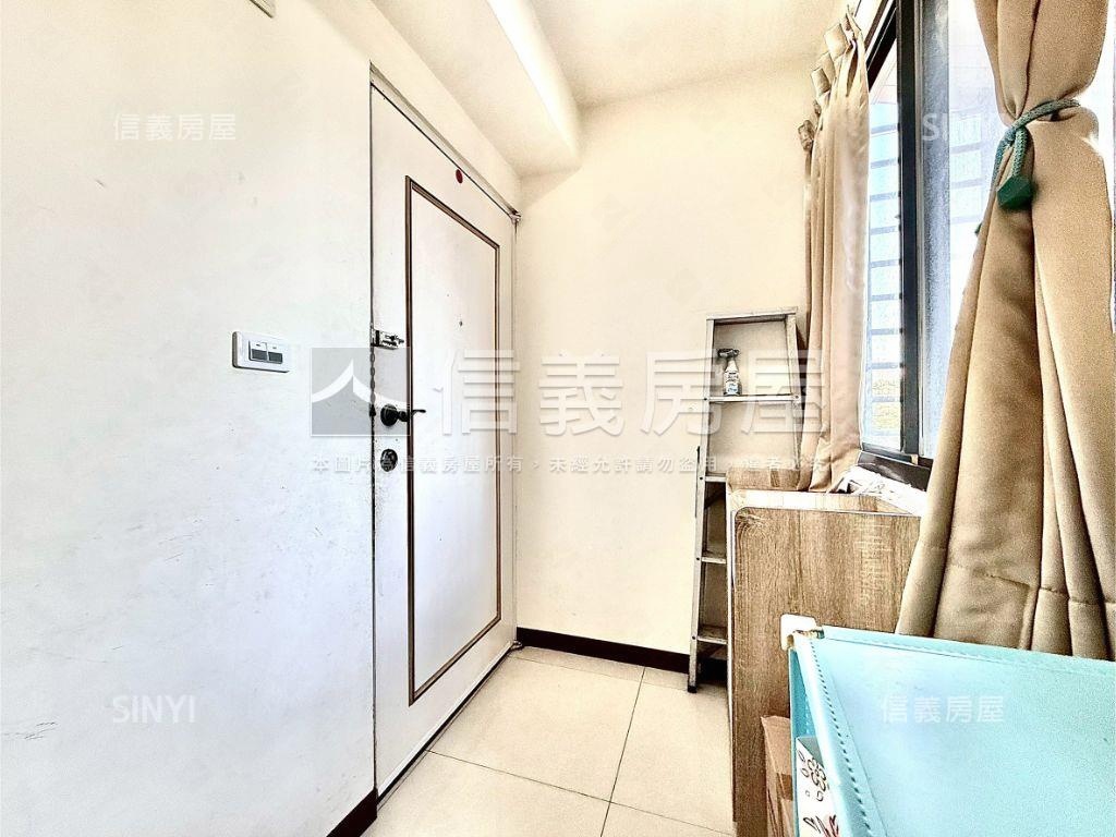 松竹站雙鐵共構採光三房房屋室內格局與周邊環境